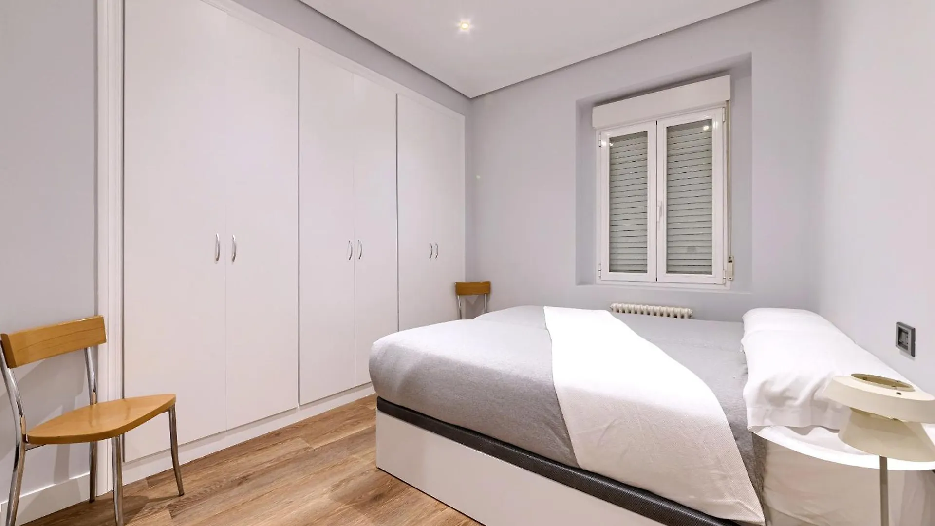 Encantadora Vivienda Turistica A Orillas De La Ria Bilbao Spagna